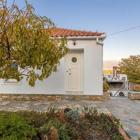 The Courtyard House 公寓