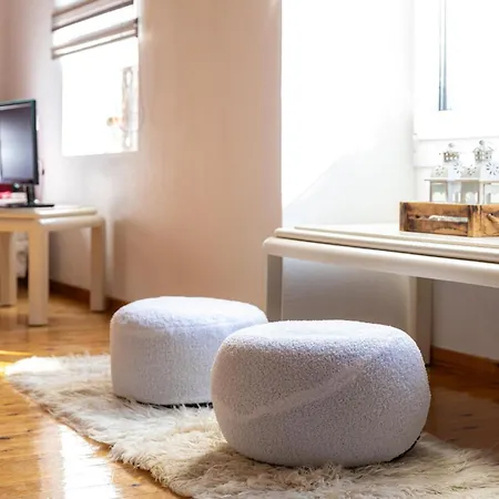 The Courtyard House Lägenhet Dhimini